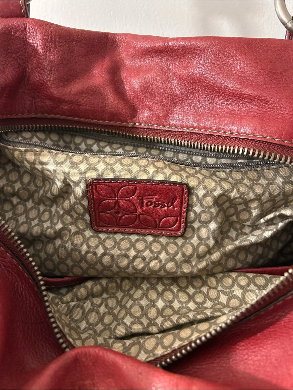 Fossil Red Leather Shoulder Bag with Front Zip Pocket Fossil Red Pebbled Leather - Picture 3 of 6